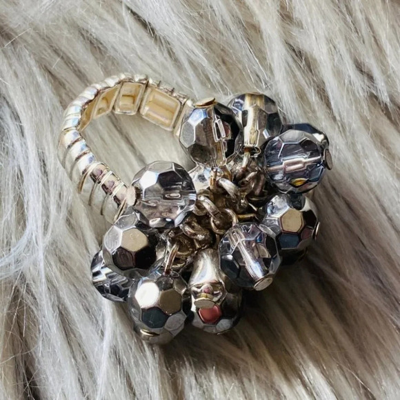 🟣 (2/$20) - Fun Large Beaded Stretch Ring - One Size - Picture 4 of 8